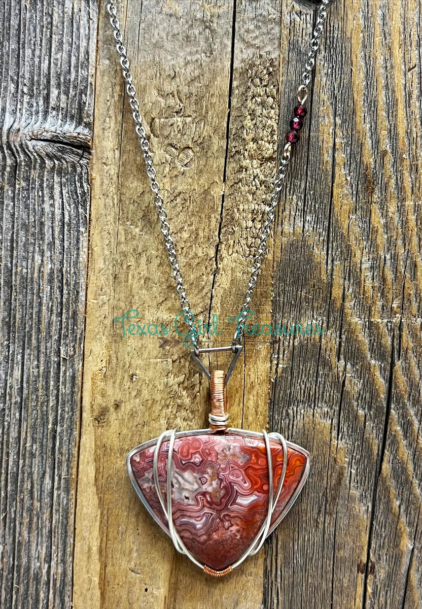 Agate diffuser necklaces -Slice, Moroccan and Crazy Lace – Texas