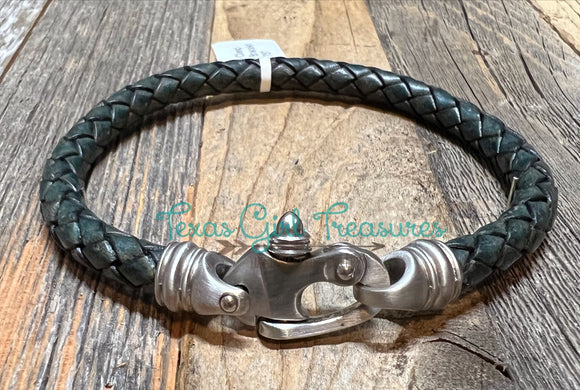 Marine clasp leather bracelet