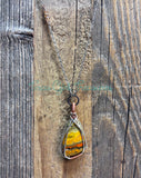 Jasper diffuser necklace - Bumblebee