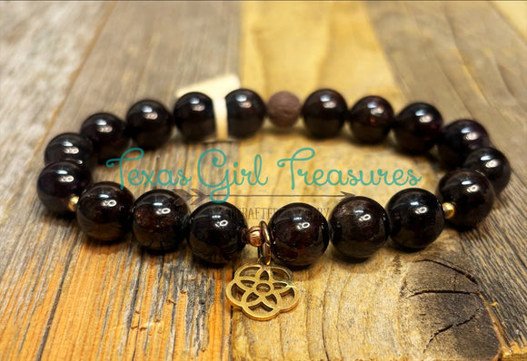 Garnet stretch diffuser bracelet