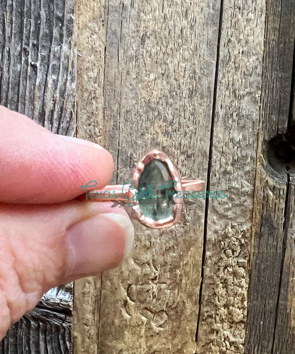 Kyanite ring