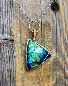Labradorite Triangular Point Diffuser necklaces