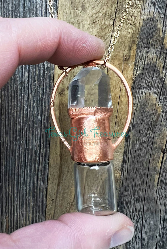 Quartz roller bottle necklaces